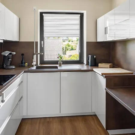 Kms Homes - Balcony - Netflix - Modern